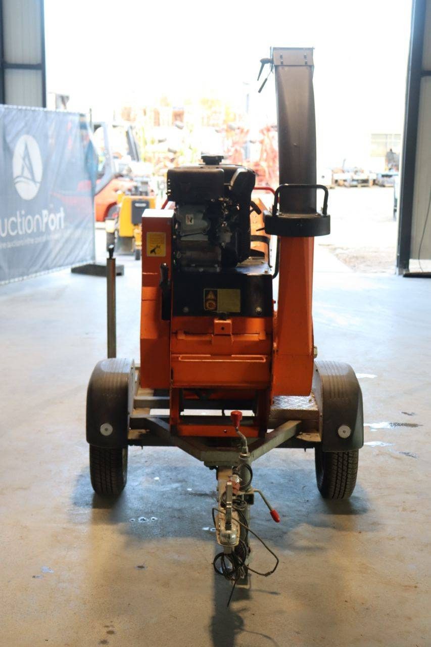 Eliet Prof 5B Trailer Petrol Wood Chipper 2015