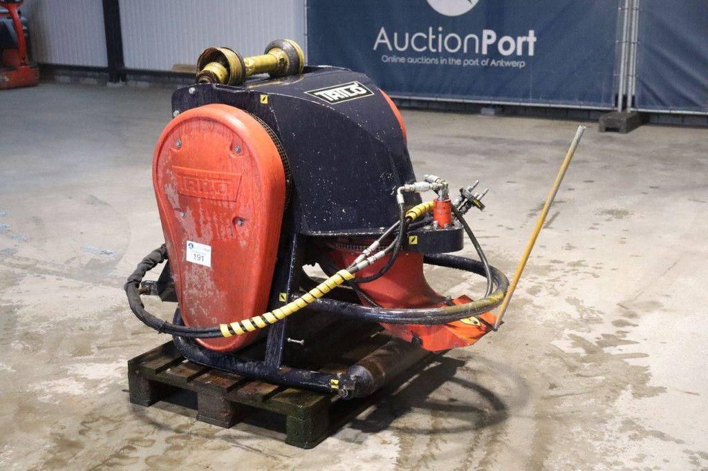 Leaf vacuum Trillo Trilo S4 Blower, Type BL400 Diesel 2011