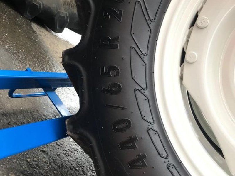 Mitas 540/65R38 und 440/65R28