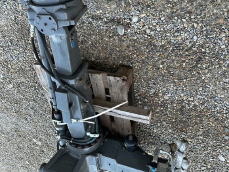 Claas Allradachse, Verstellachse 8-Loch