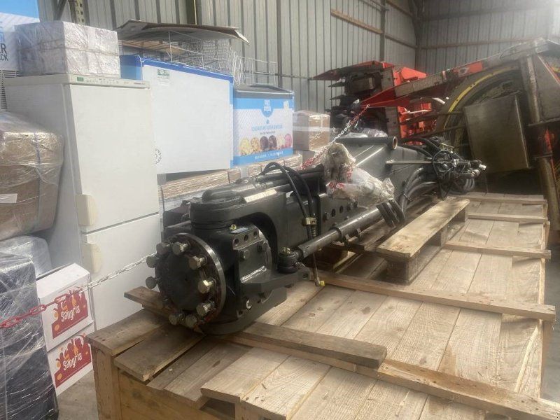 Claas Lion 530 Allradachse