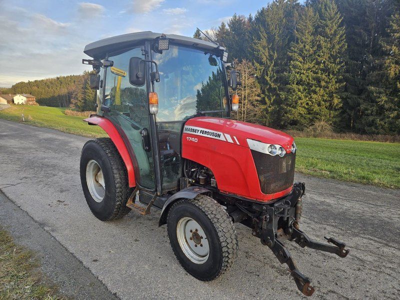 Massey Ferguson 1740 Hydrostatisch (HTS)