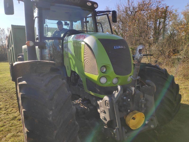 Claas ARION 640