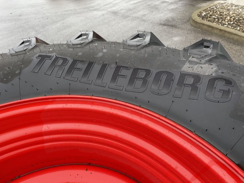 Fendt 650/65 R38 TRELLEBORG