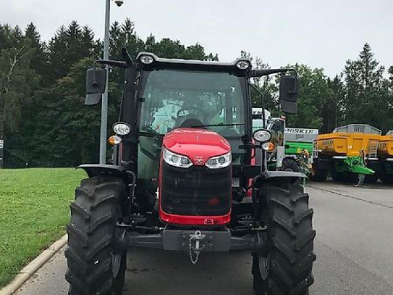 Massey Ferguson 4708 M