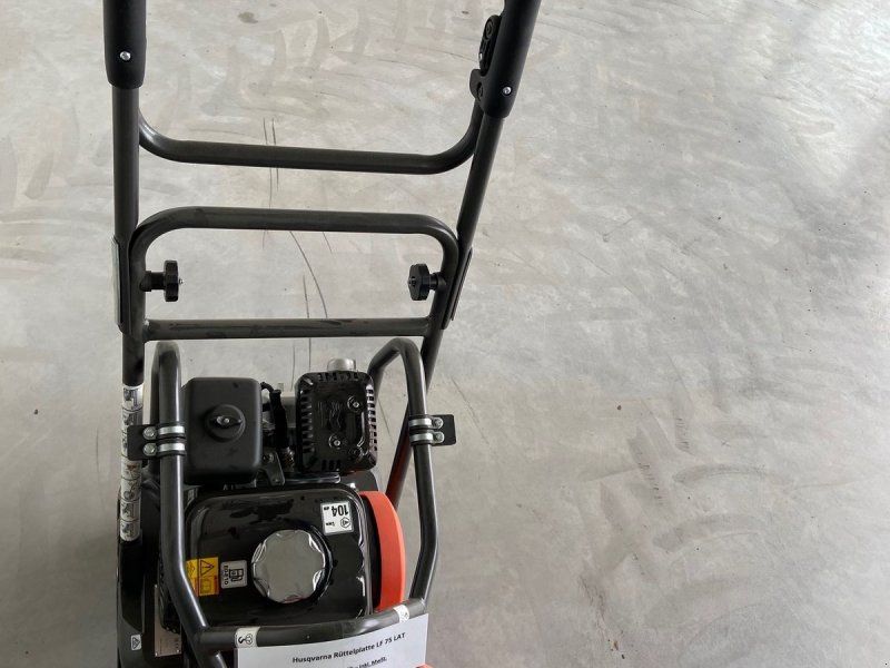 Husqvarna LF 75 LAT Rüttelplatte mit 420 mm Plat