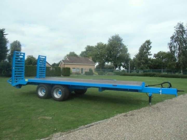 Oprijtransporter low loader trailer