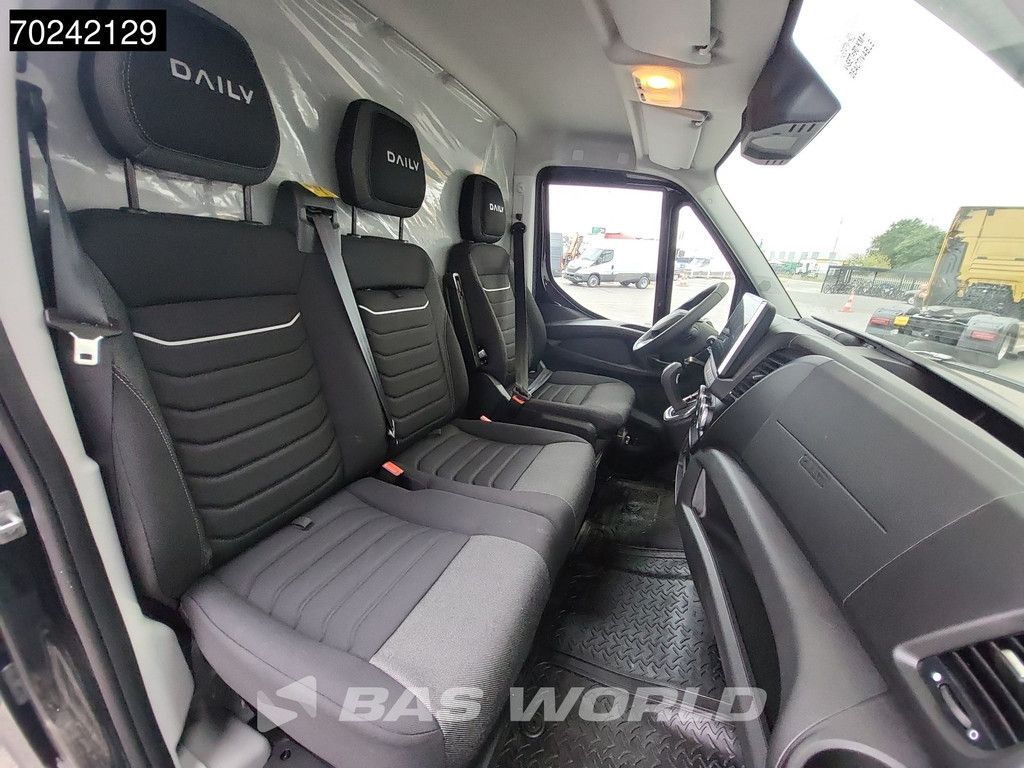 Iveco Daily 35S21 3.0L Automaat L2H2 210PK 2025-Model 3,5t Trekgewicht ACC LED Navi LM-Velgen Camera Euro6 L2 12m3 A/C