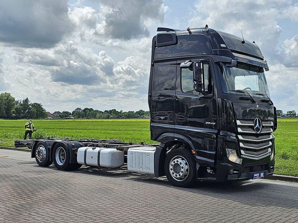 MERCEDES-BENZ ACTROS 2540