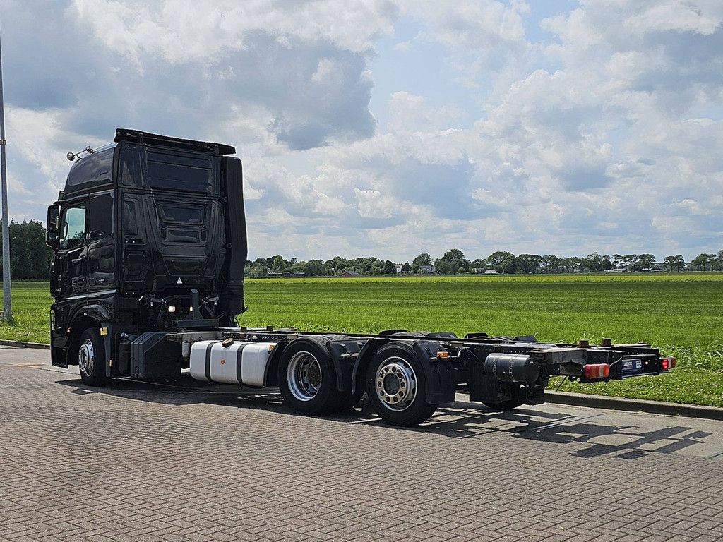 MERCEDES-BENZ ACTROS 2540