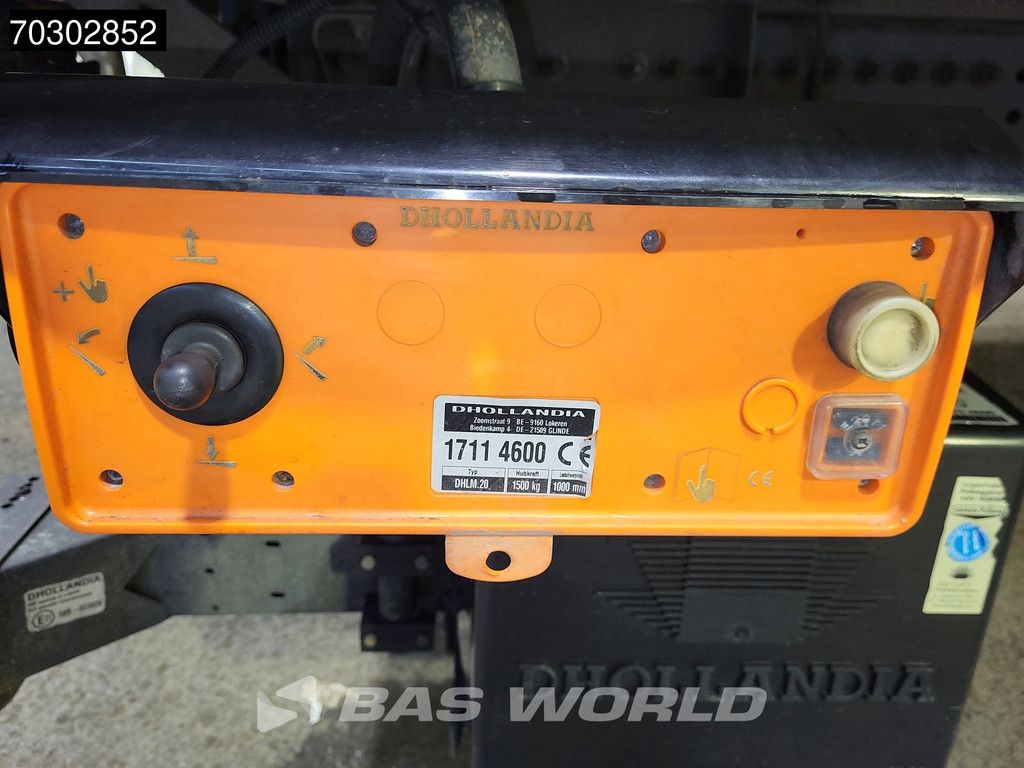 Mercedes Actros 1830 4X2 Mitsubishi 7C cooler 1500kg Ladebordwand Automatic Euro 6