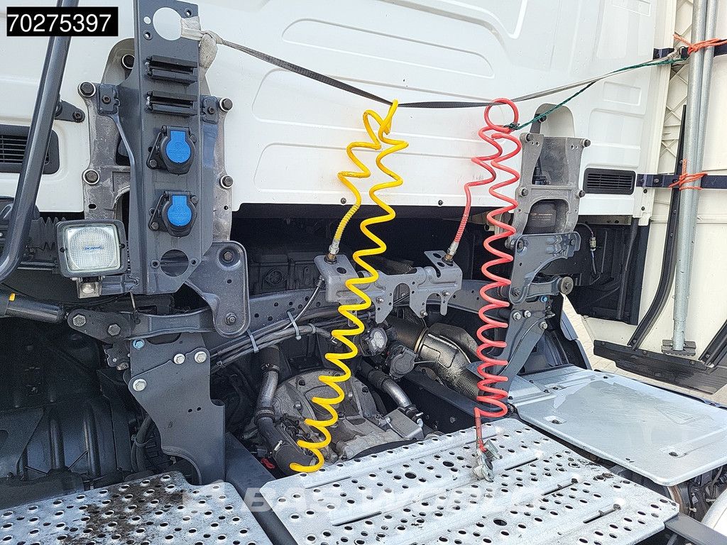 Scania S460 4X2 Retarder 2x Tanks