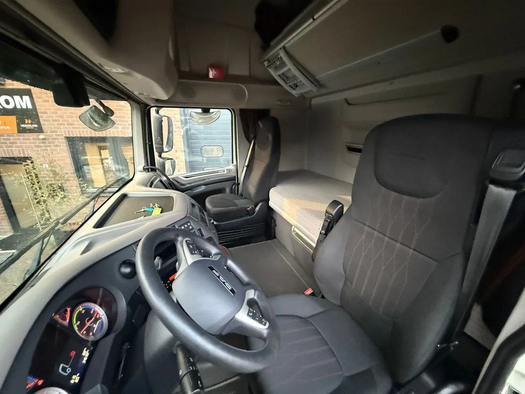 DAF XF 480 SSC Super Space 2x tank LED Spoilers/sideskirts 348.190KM NL Truck