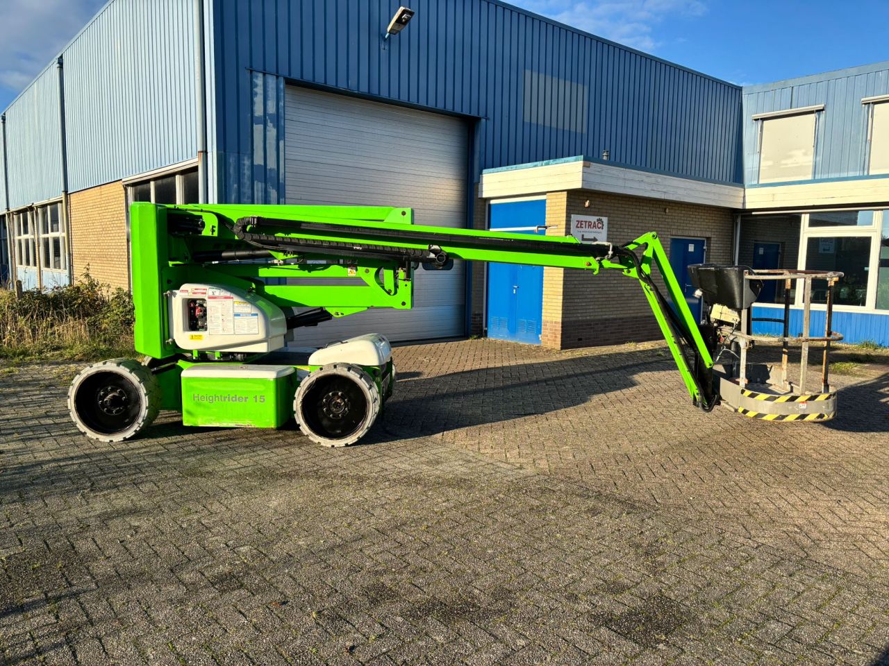 Nifty HR15N telescoop hoogwerker