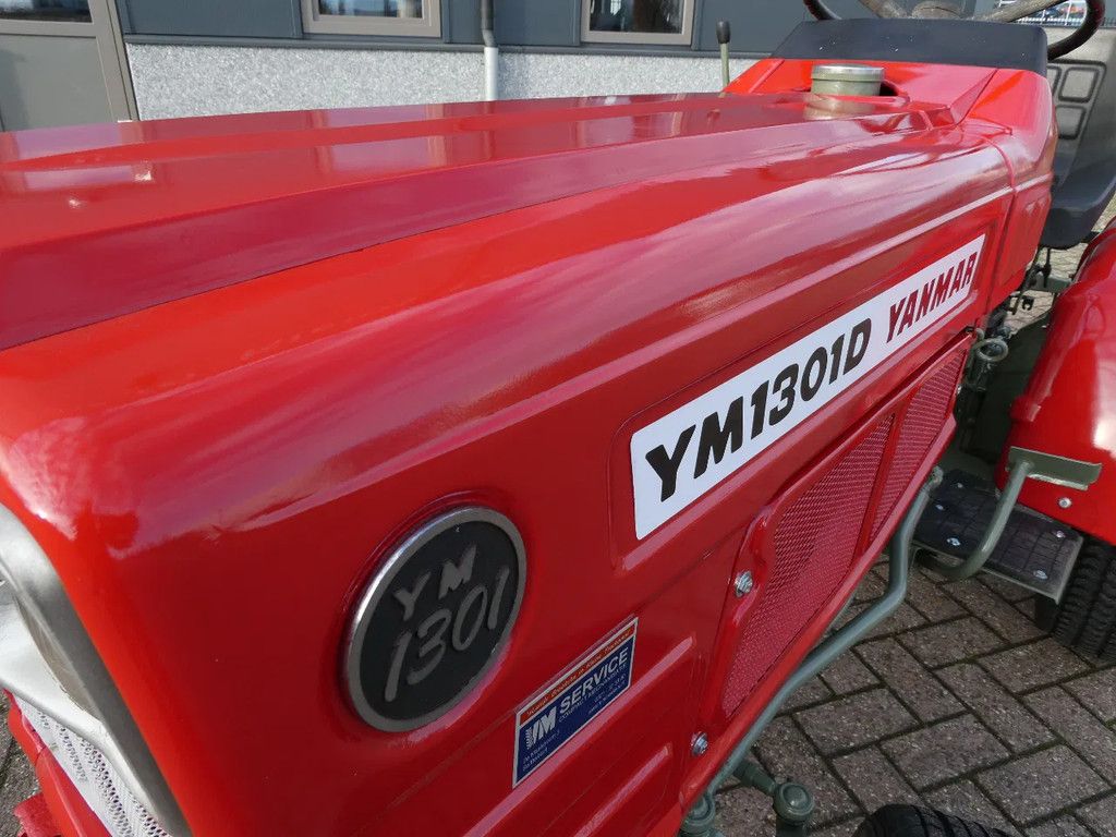 Yanmar YM1301 4wd / 1120 Draaiuren / Gazonbanden