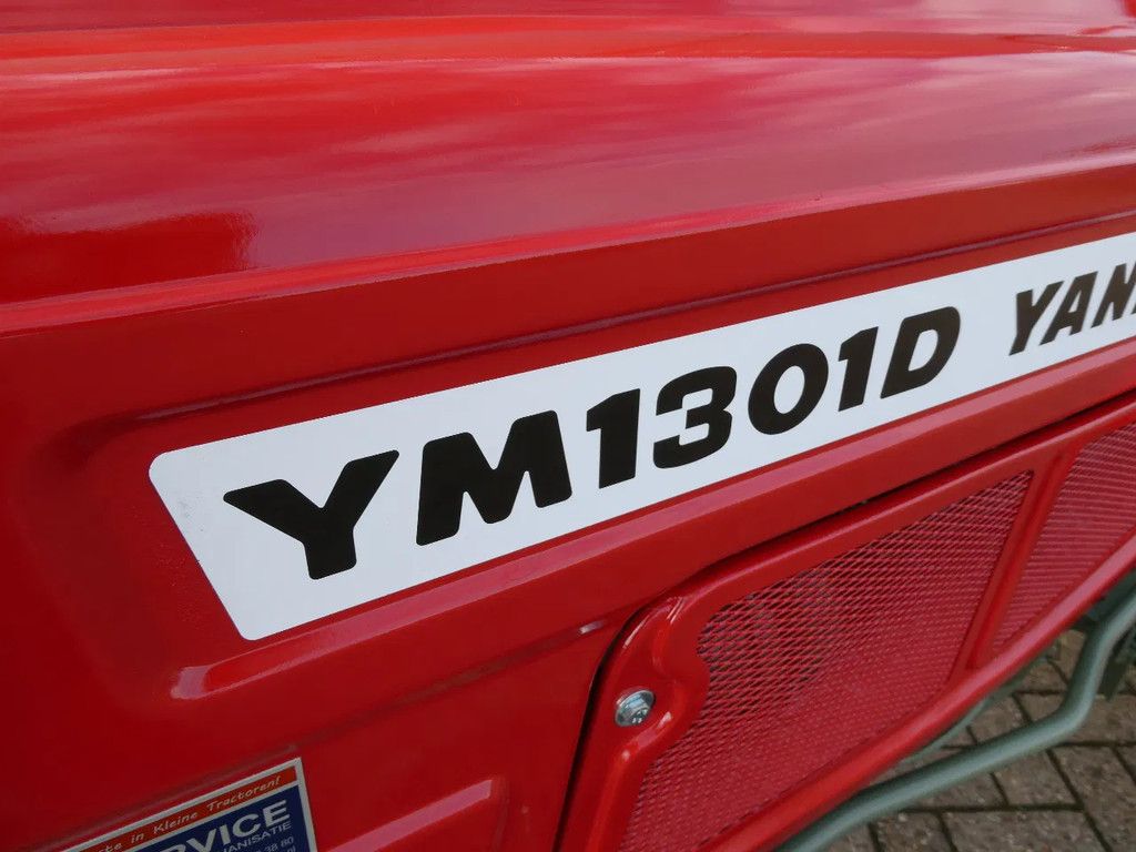Yanmar YM1301 4wd / 1120 Draaiuren / Gazonbanden