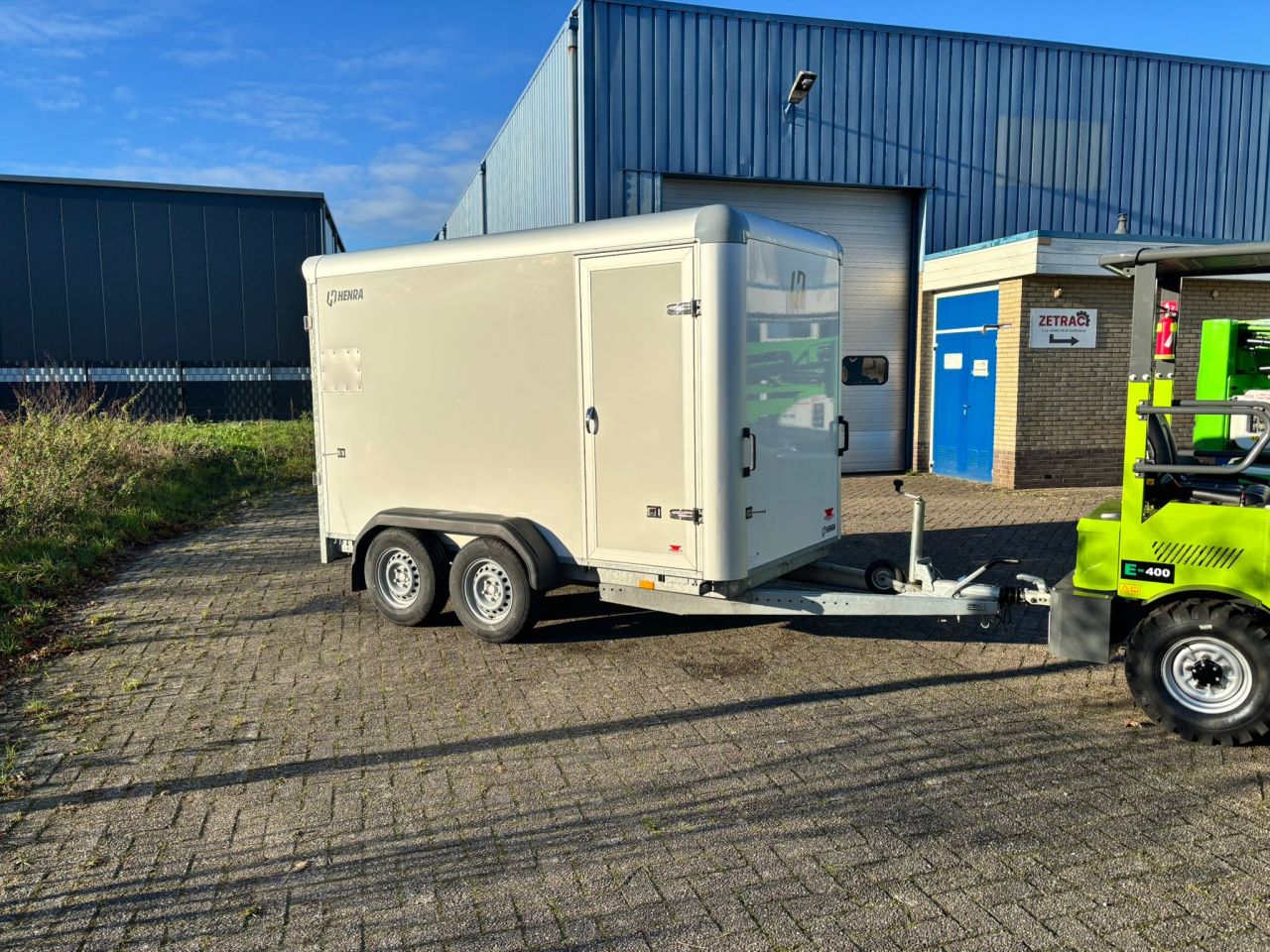 Henra gesloten aanhanger - Zo goed als nieuw