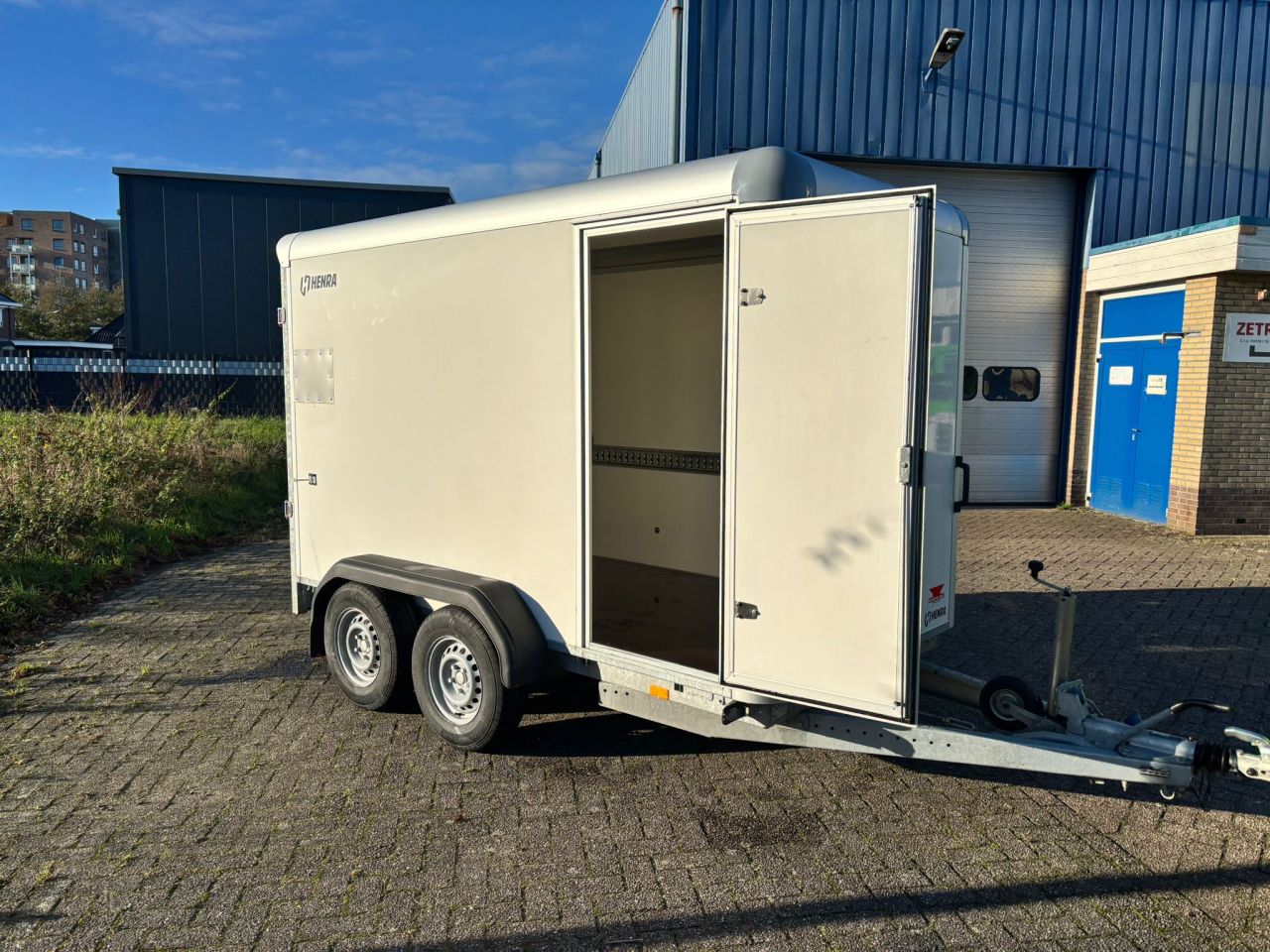 Henra gesloten aanhanger - Zo goed als nieuw