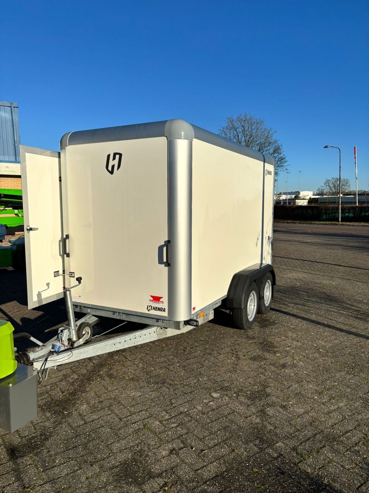 Henra gesloten aanhanger - Zo goed als nieuw