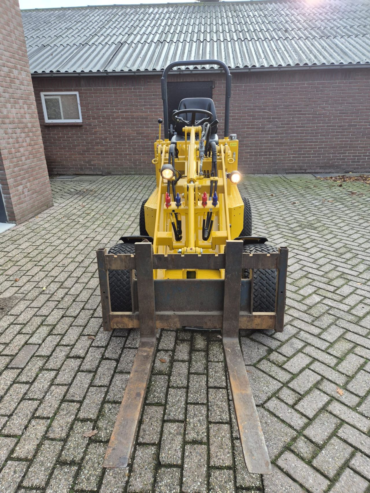 Knikmops 90 shovel 2011