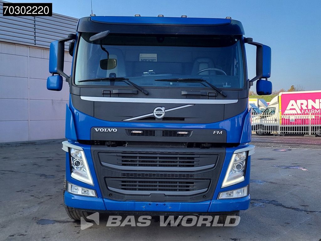 Volvo FM FM 500 8X2 Machine transporter Winch Lift-Axle Automatic Euro 6