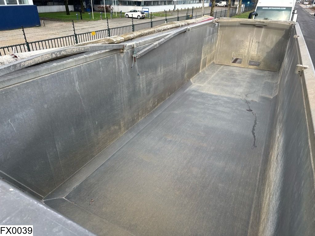 General Trailers kipper 29,6 m3, lift axle