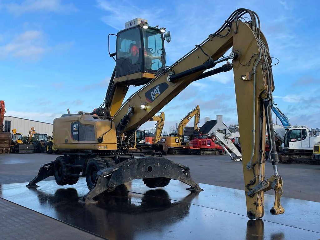 Caterpillar MH3024