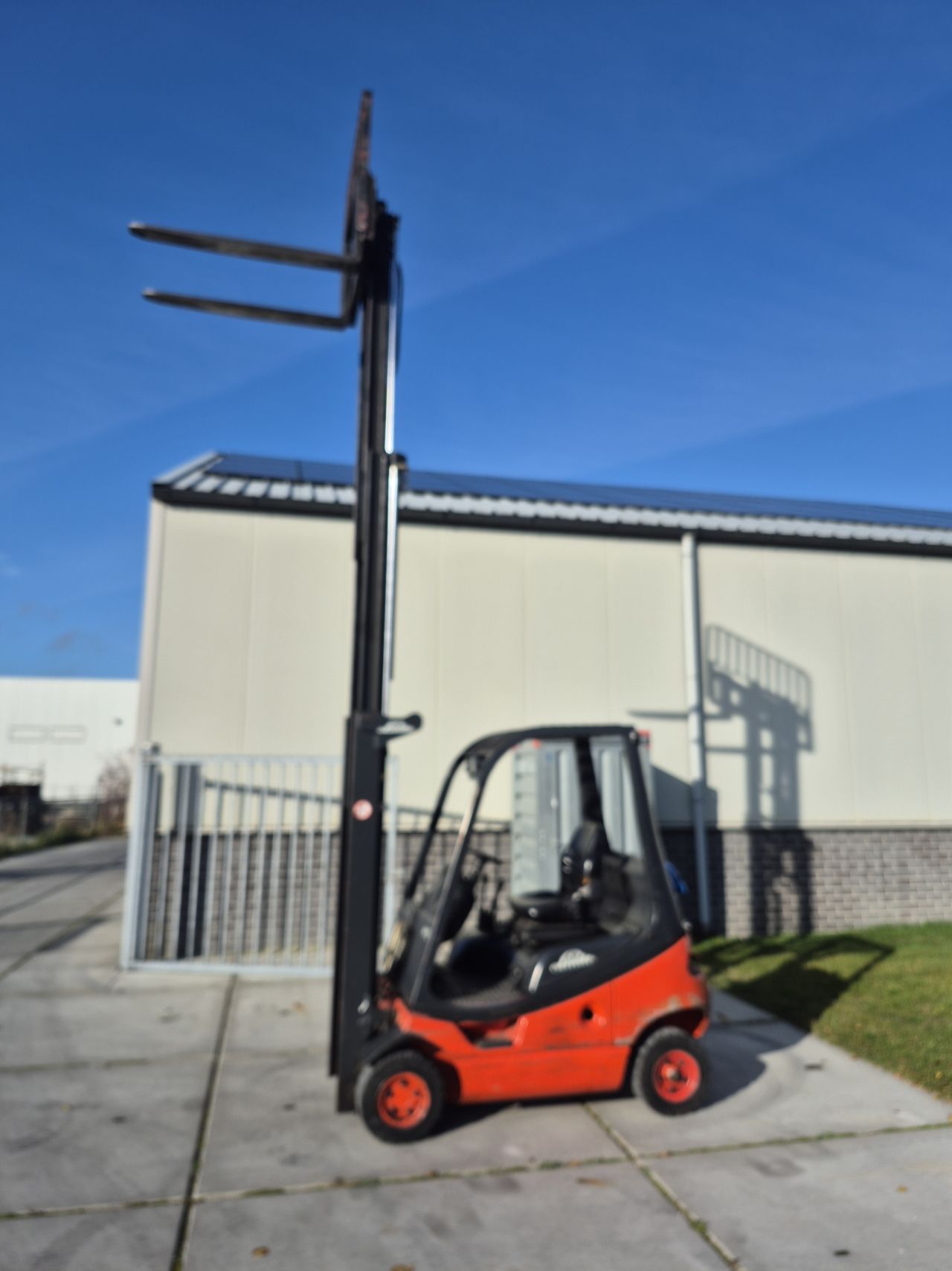 Linde H16T-03 triplex sideshift 4e functie 4.900 mm