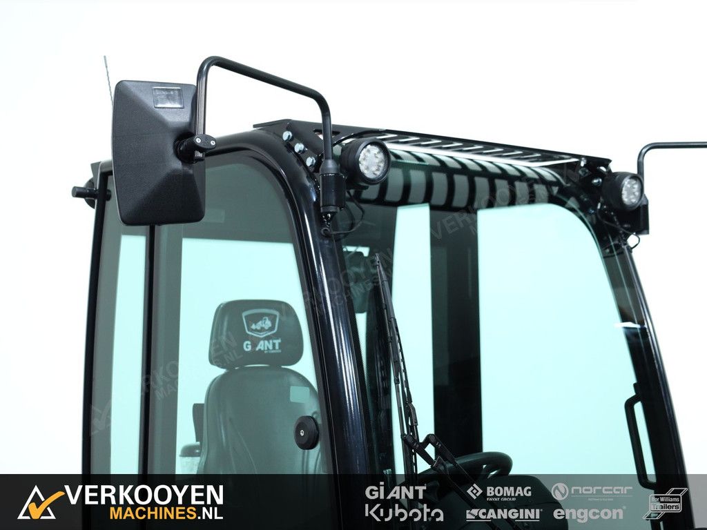 2025 Giant G2500 X-tra HD (Cabine) VK10416