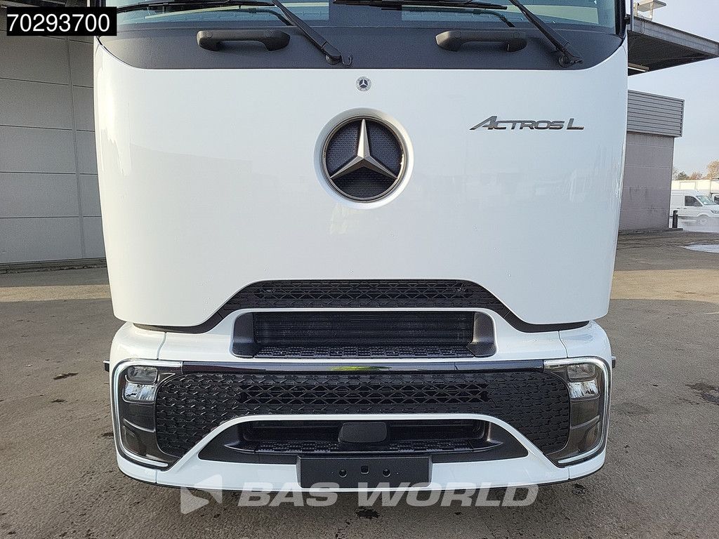 Mercedes Actros L 1848 4X2 NEW! ProCabin-Big 2x tanks Retarder Standclima Navi ACC