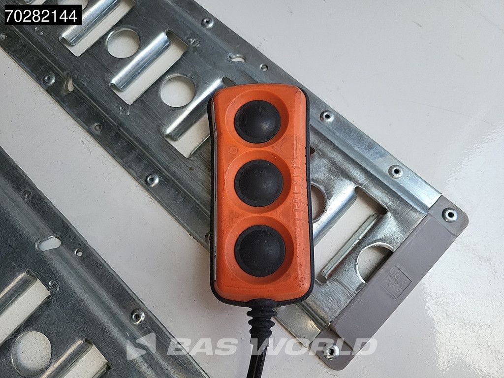 Mercedes Atego Atego 1524 4X2 Thermo King T-1200R Spectrum 1500kg Ladebordwand Euro 6