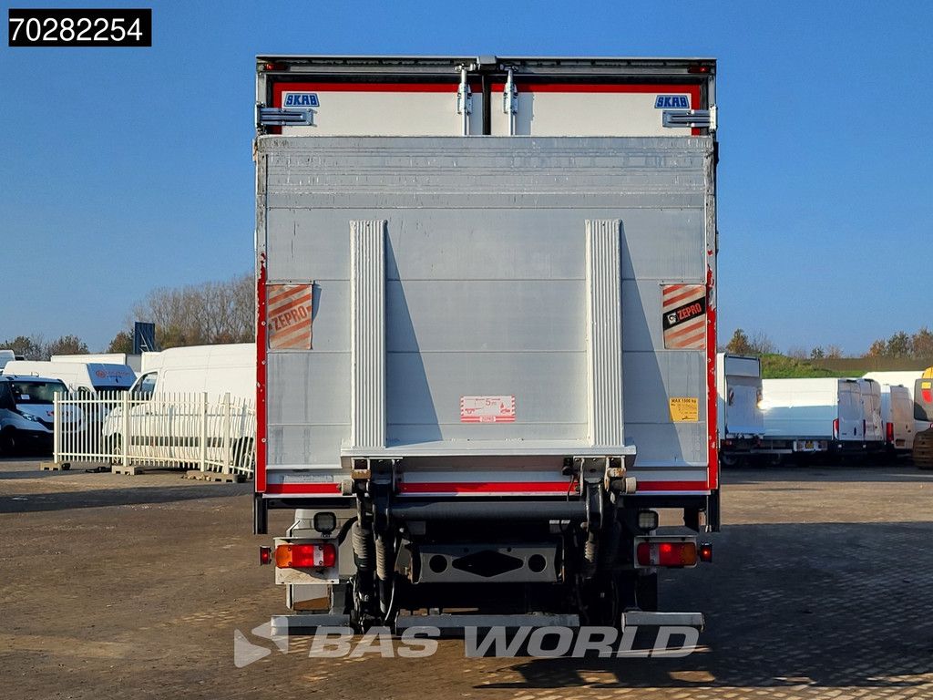 Mercedes Atego 1324 4X2 13tonner Thermo King T-1200R Manual 1500kg Ladebordwand Euro 5