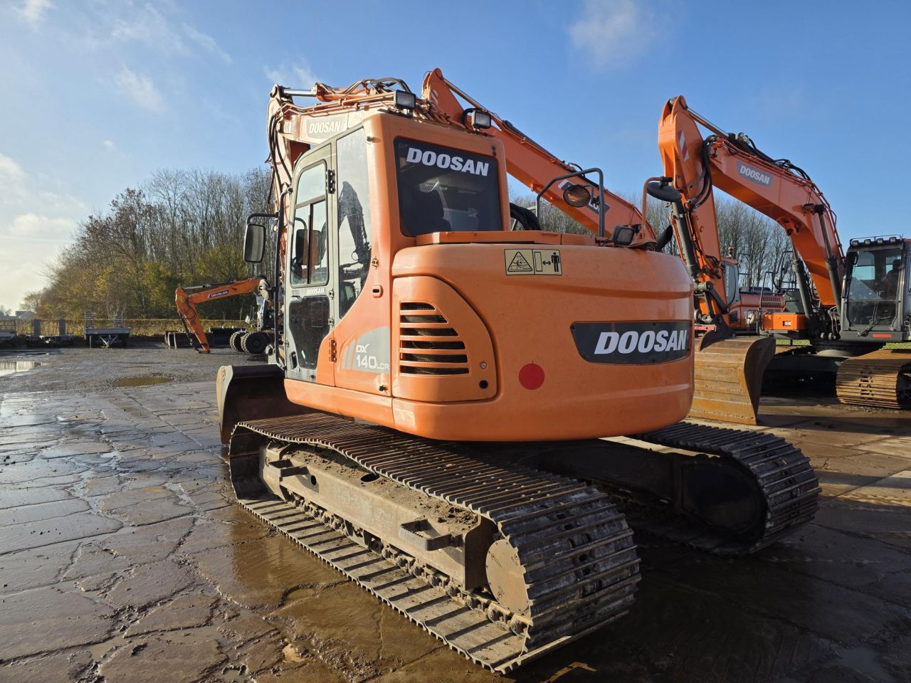Doosan DX140LCR-3