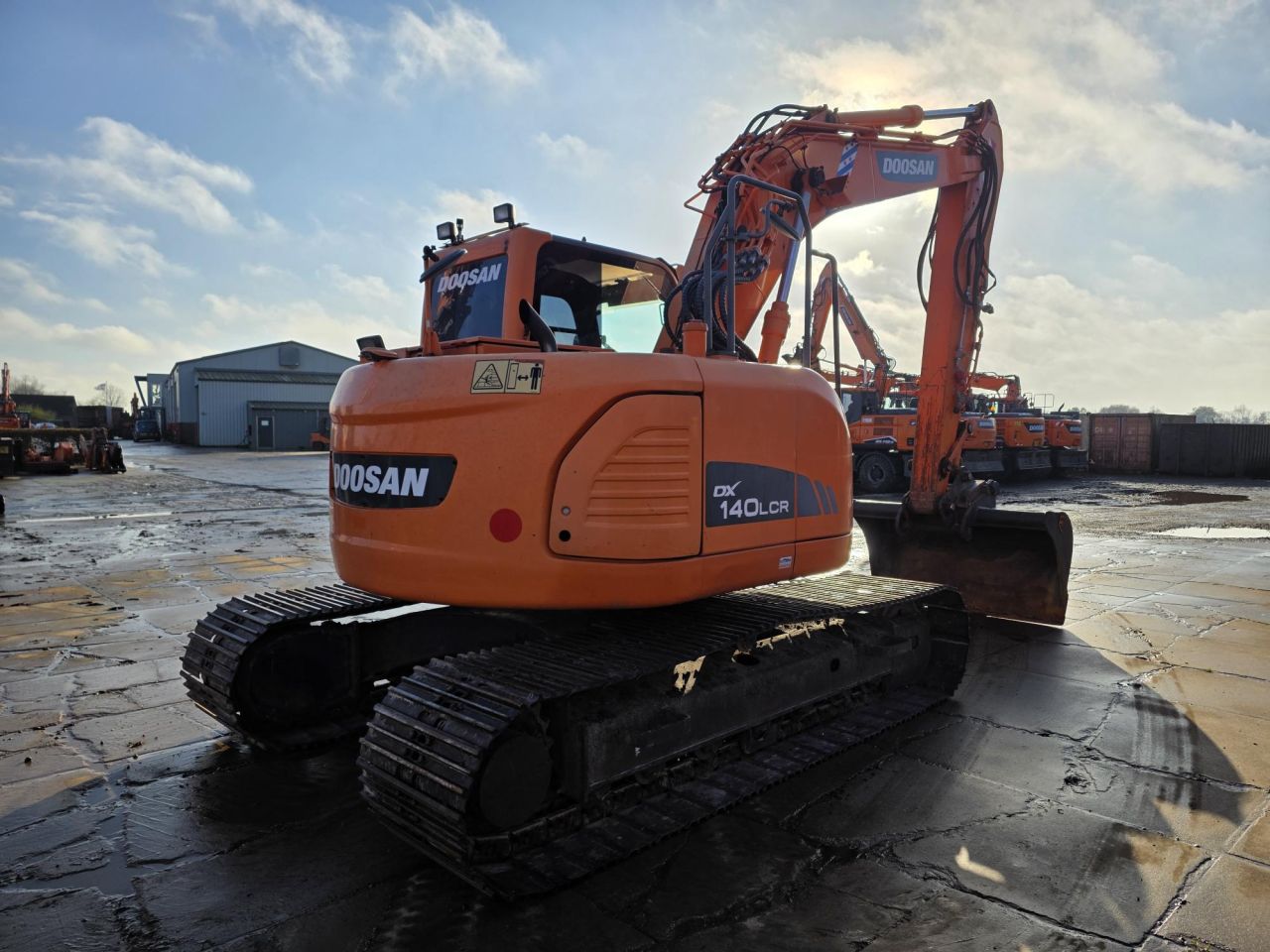 Doosan DX140LCR-3