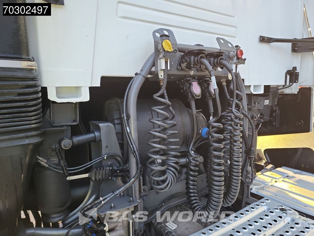 Renault T T 440 4X2 HIGH 2x Tanks