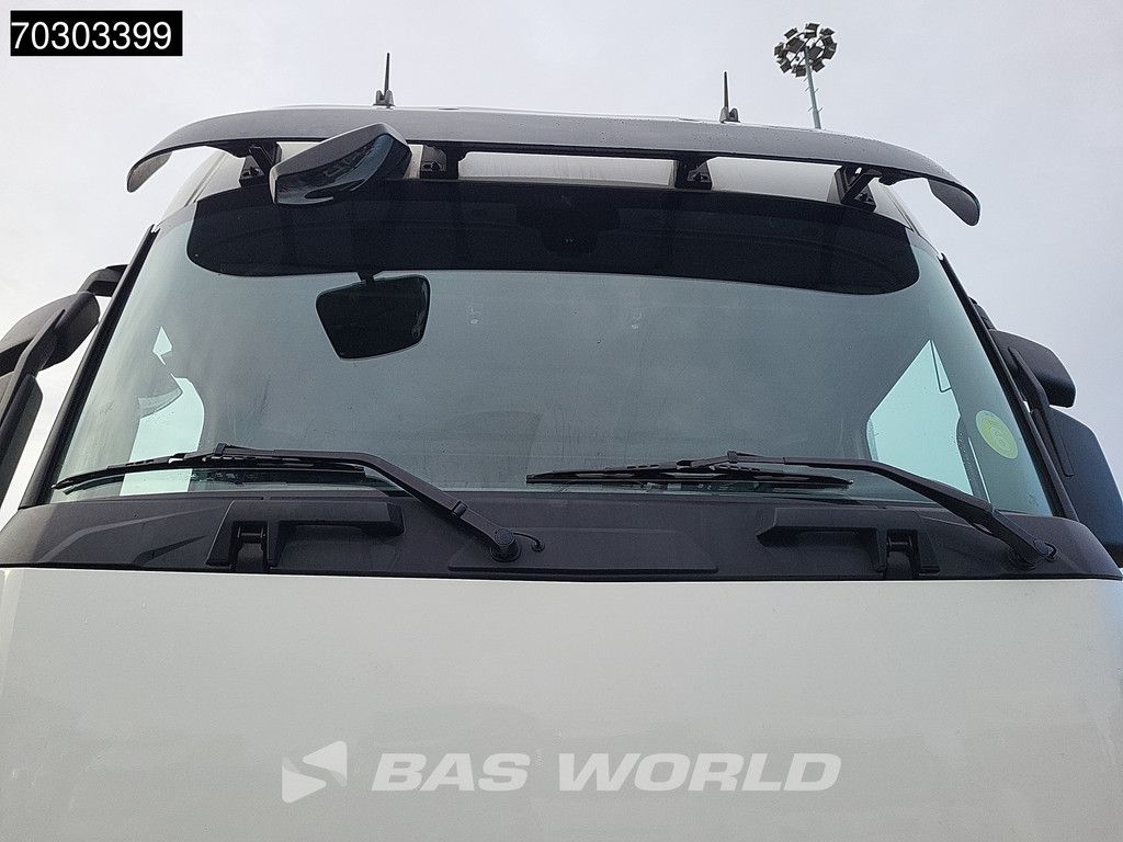 Renault T 440 4X2 HIGH 2x Tanks