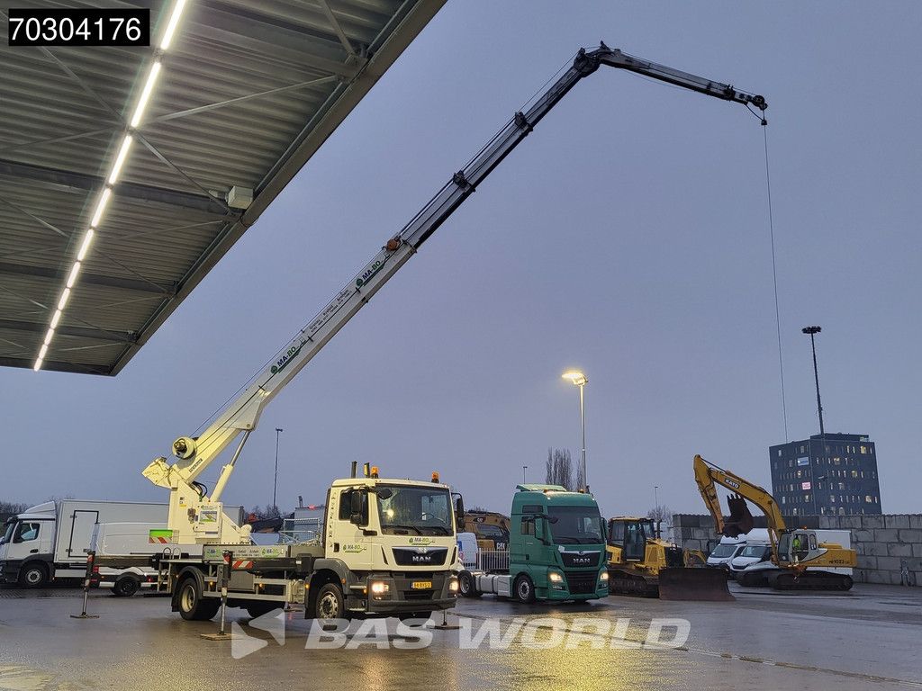 MAN TGM 18.250 44mtrs Böcker AK44/4000 Telescopic crane Manual Euro 6