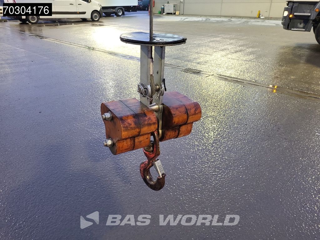 MAN TGM 18.250 44mtrs Böcker AK44/4000 Telescopic crane Manual Euro 6