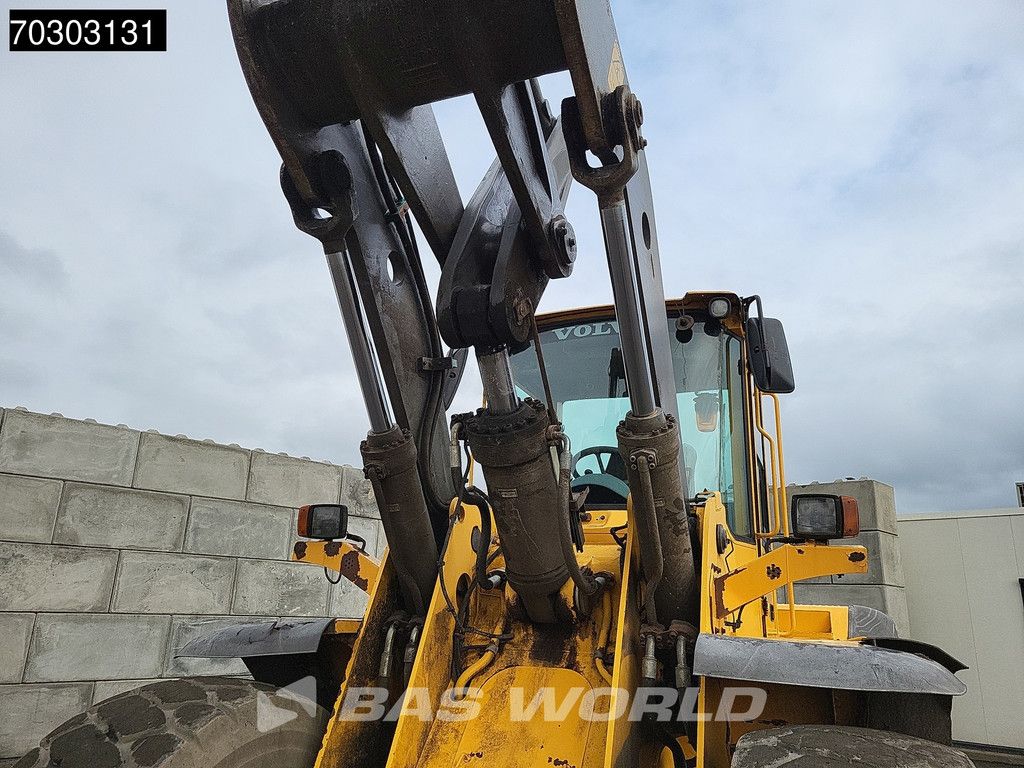 Volvo L120 E Quick Coupler