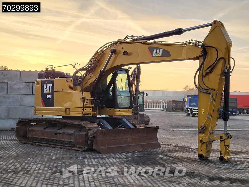 Caterpillar 335 F L CR