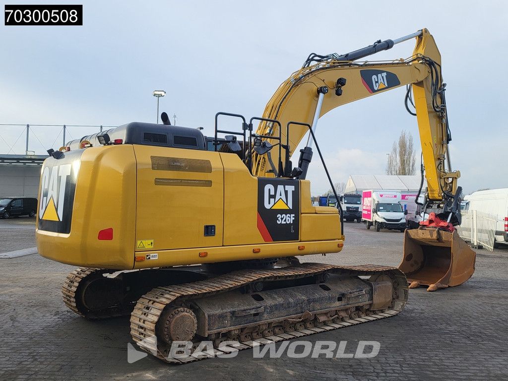 Caterpillar 326 F L