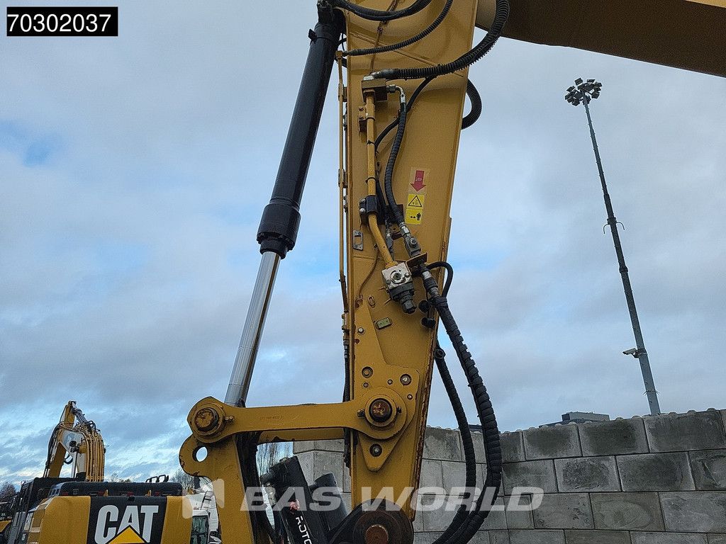 Caterpillar 323 -07A