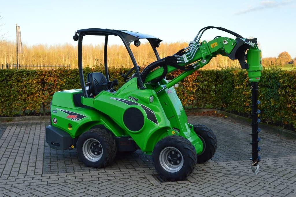 Avant 528 TDL model 2026 Kniklader/shovel