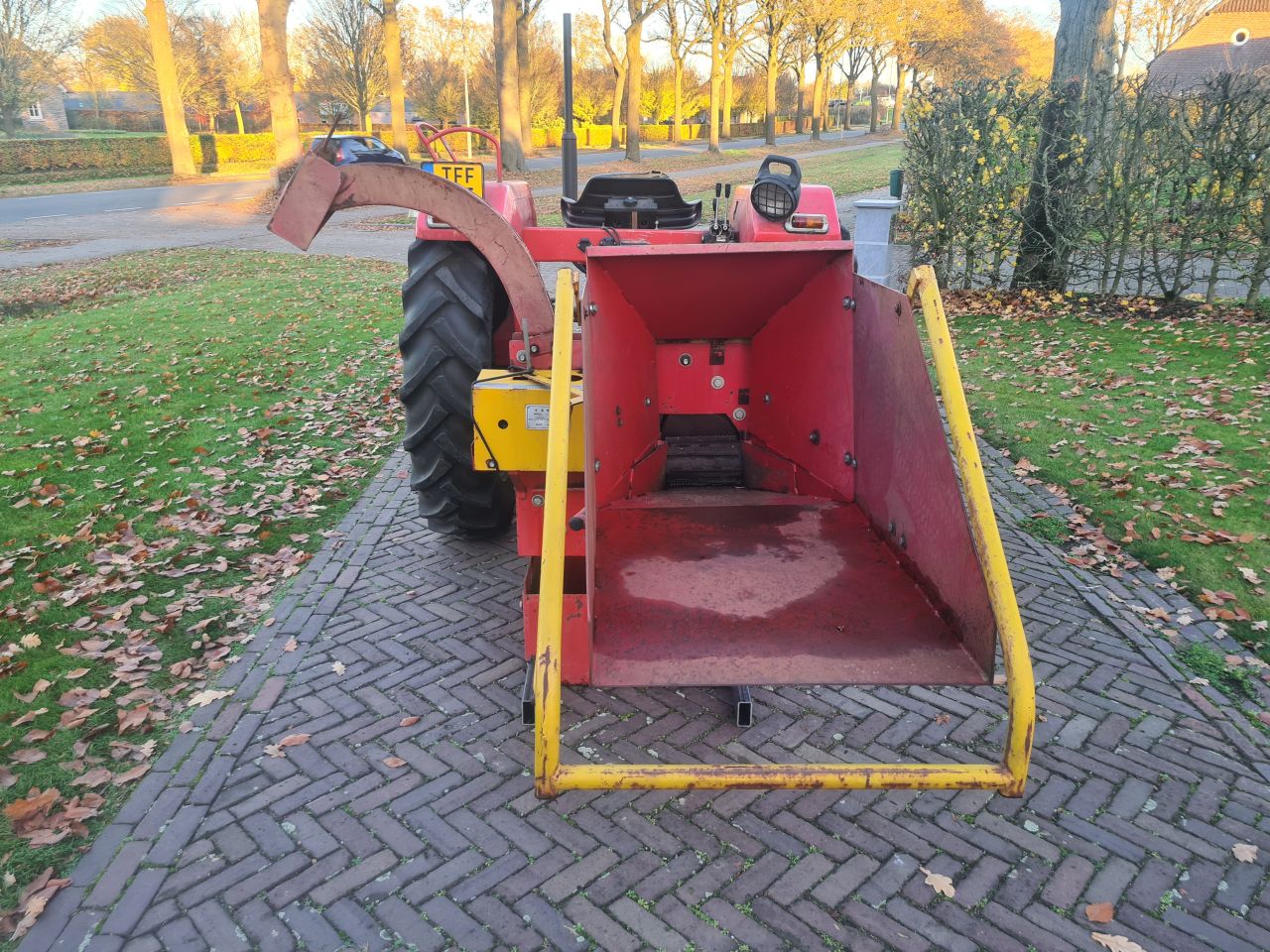 Hout versnipperaar aftakas pto aangedreven met invoerwals.