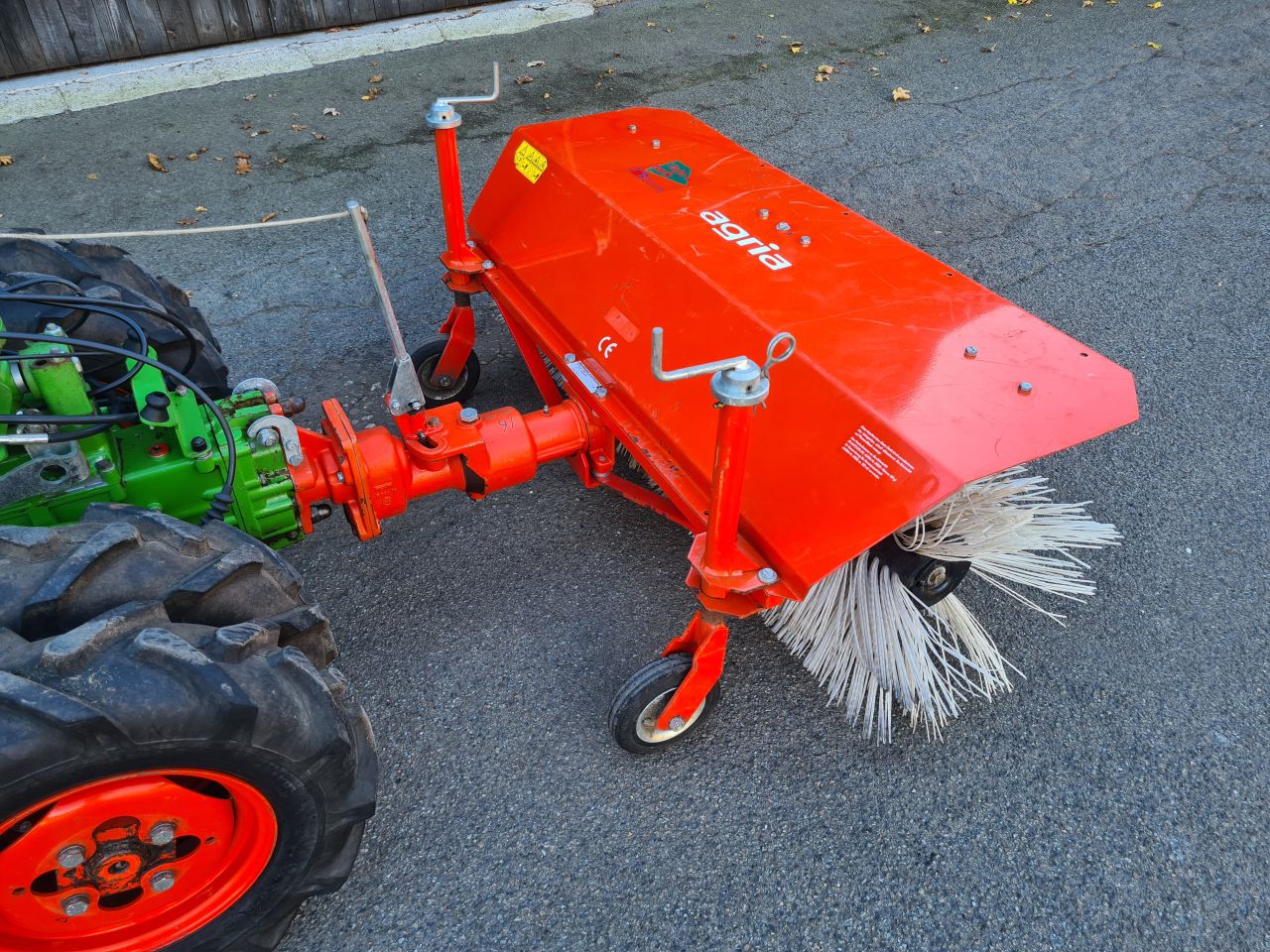 Agria 5500 Grizzly met maaidek cyklo maaidek.