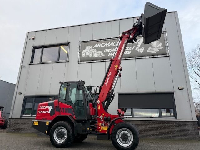 Schaffer 5680T bj2021 Telescoop shovel Verreiker Telelader