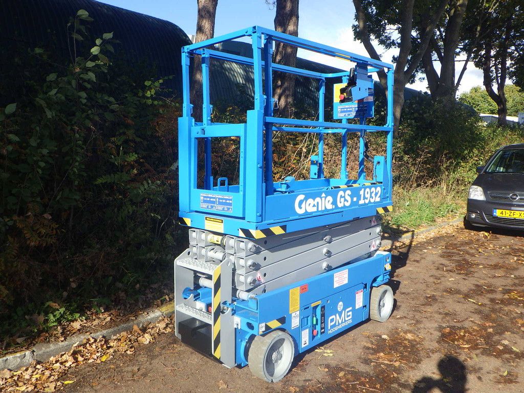 Genie GS-1932 Electric Scissor Lift 7.8m 2008