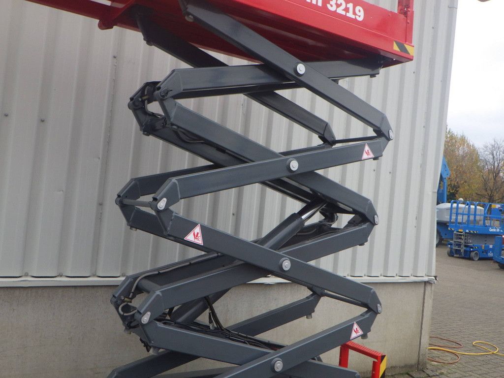 Scissor lift Skyjack SJ3219 Electric 7.81m 2017