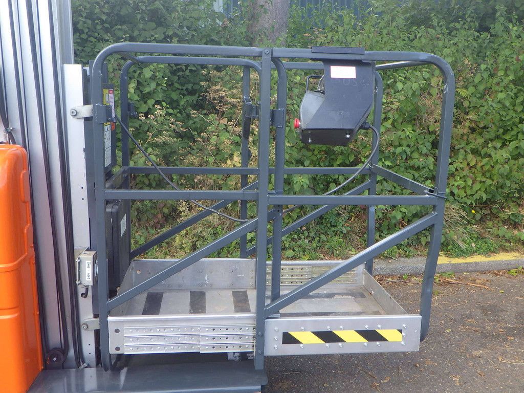 JLG 20MVL Electric Mast Lift 7.98m 2016