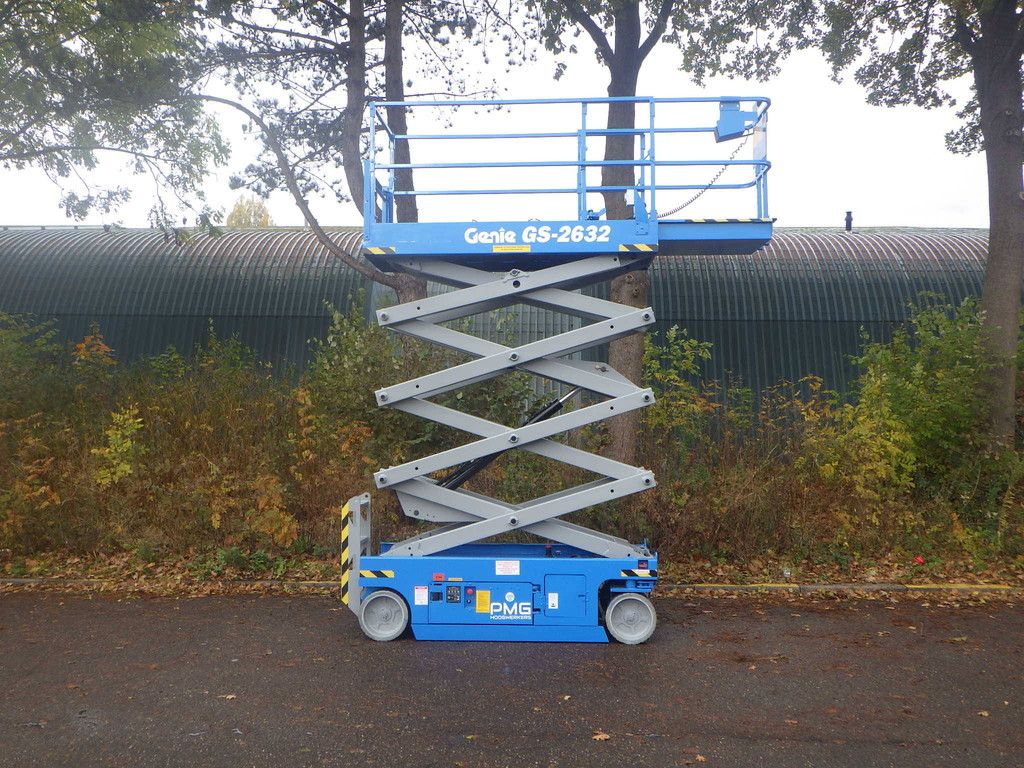 Genie GS-2632 Electric Scissor Lift 9.92m 2014